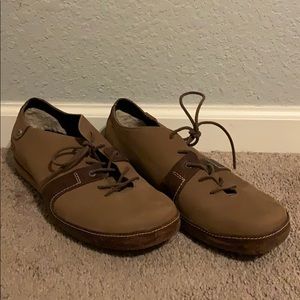 Slightly used Ugg Golf Shoes
